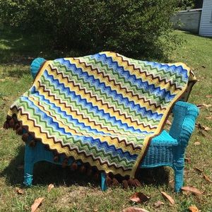 Vintage Crocheted “Ripple” Afghan 65” x 48”